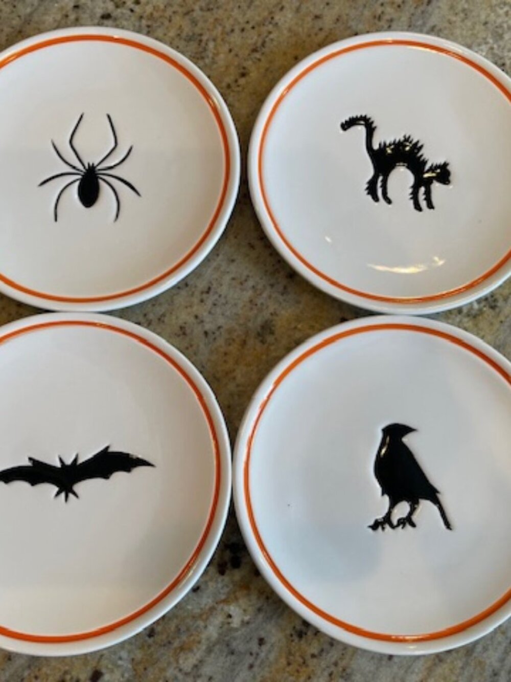 Halloween Williams Sonoma Trick or Treat Set of 4 Appetizer Plates NIB 2012
